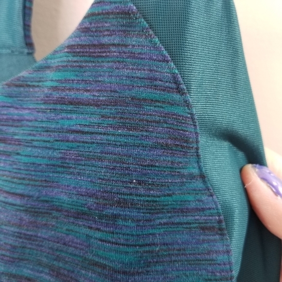 Alo space dye teal green built in bra tank top - Picture 7 of 7